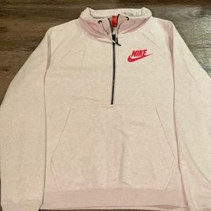 Nike Women’s Athletic Half Zip